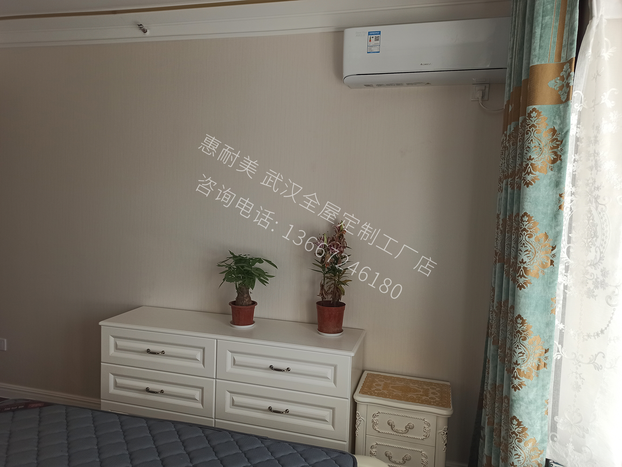 武漢光明上海府邸主臥衣柜安裝前的照片