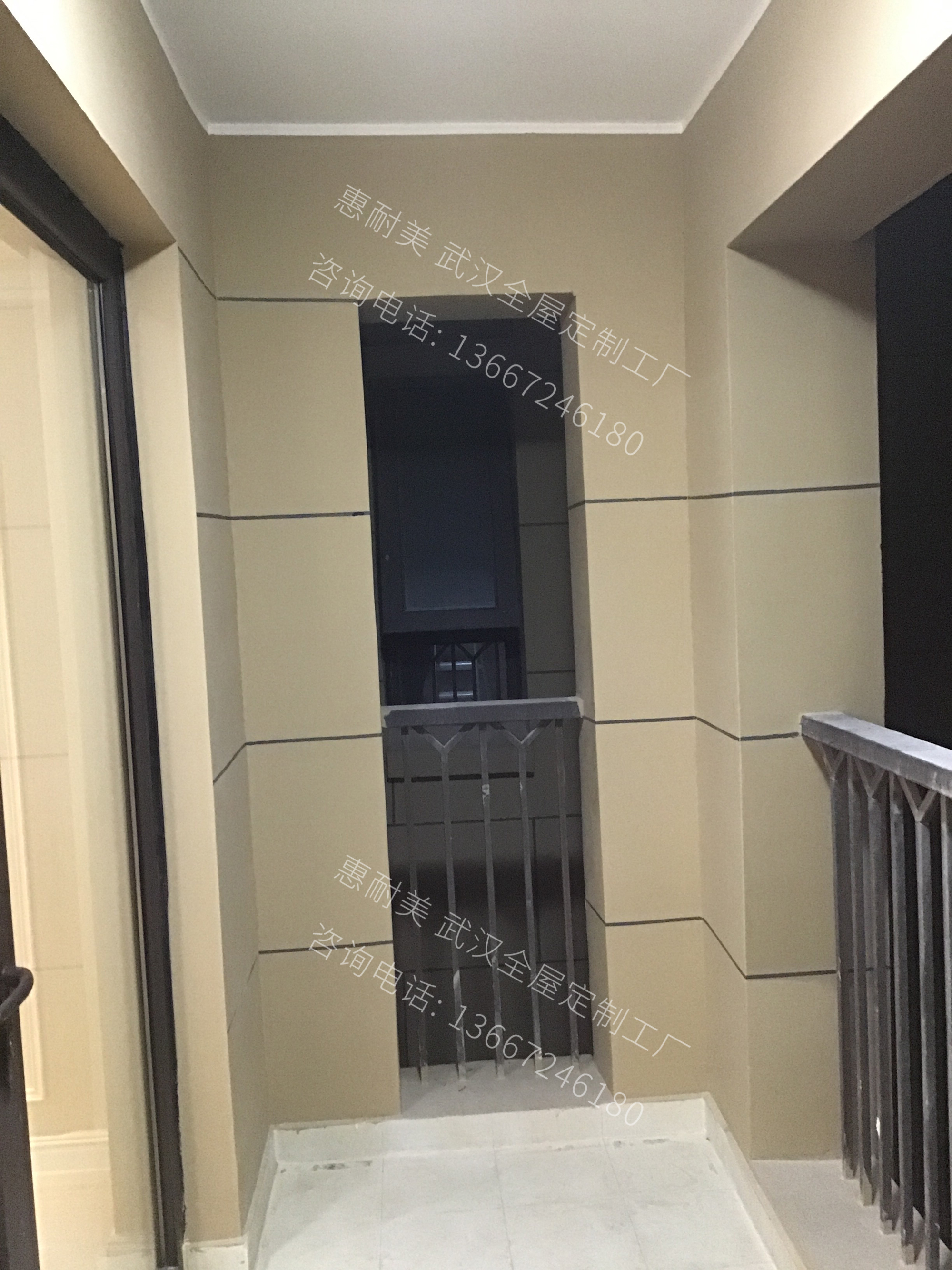 武汉光明上海府邸阳台柜安装前的照片